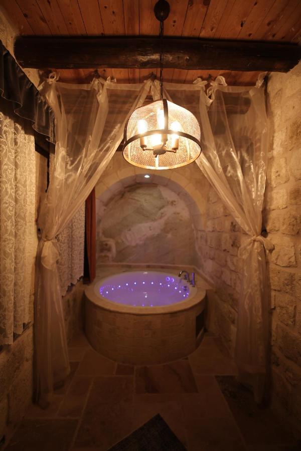 Uerguep Cave Suites Exteriör bild