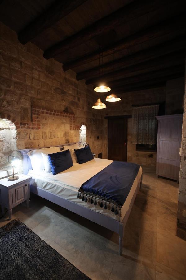 Uerguep Cave Suites Exteriör bild