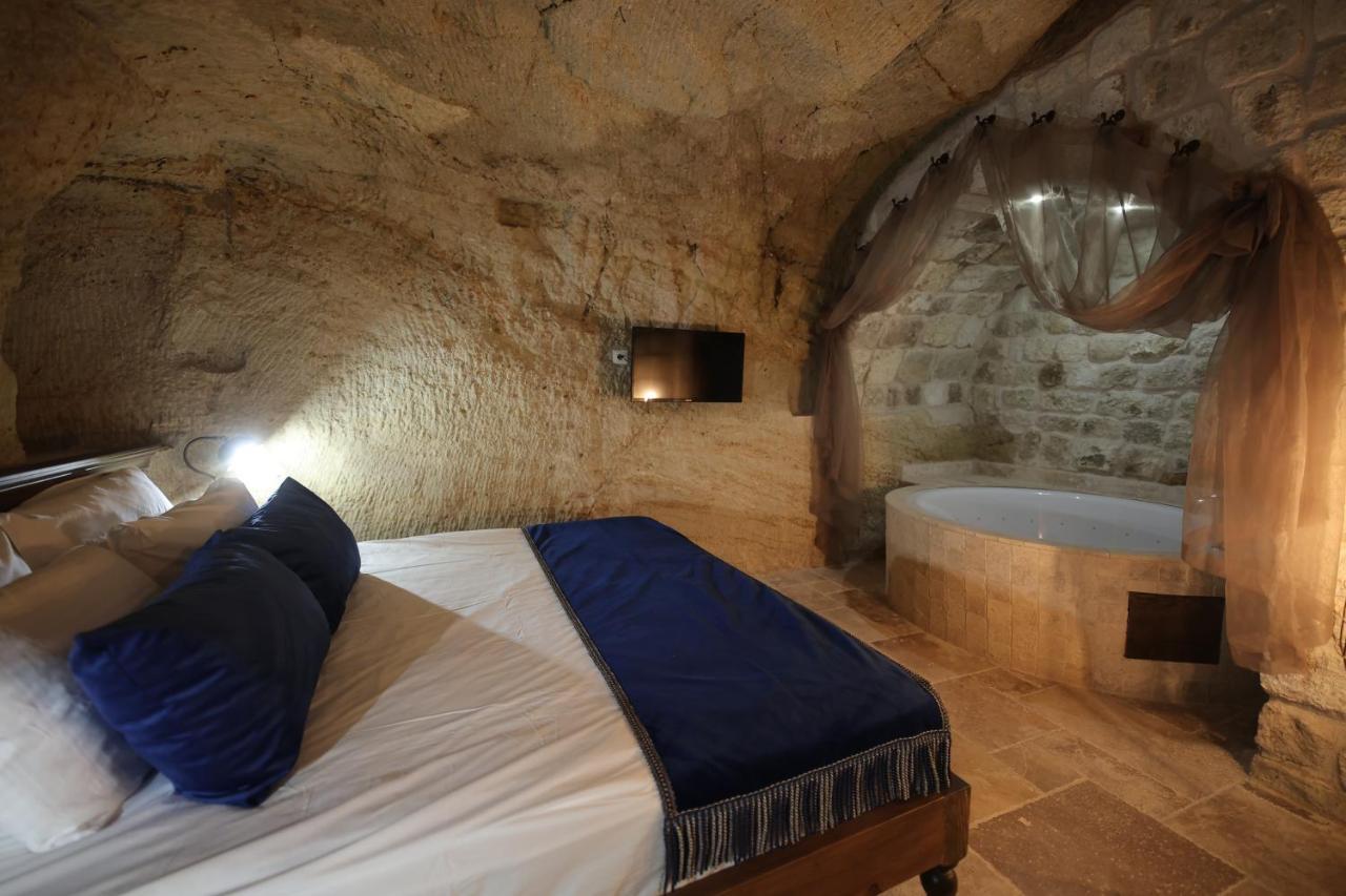 Uerguep Cave Suites Exteriör bild