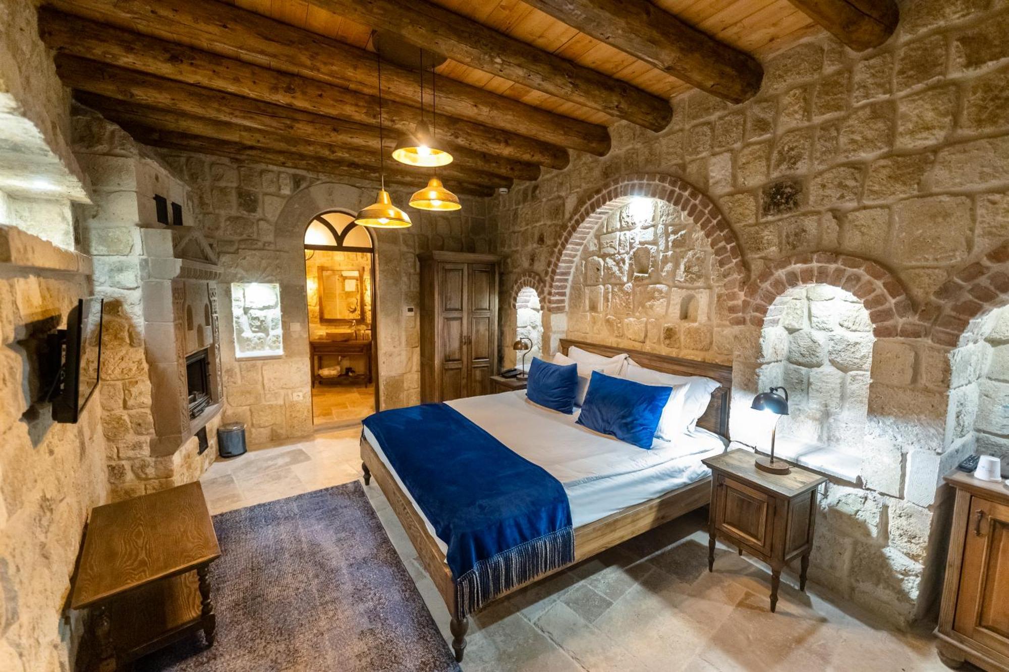 Uerguep Cave Suites Exteriör bild